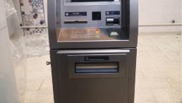 دستگاه خود پرداز (عابر بانک ، ATM)